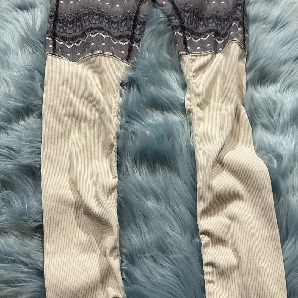 ALO YOGA Goddess Neutral Fair Isle Prism Leggings Low Rise Sz S